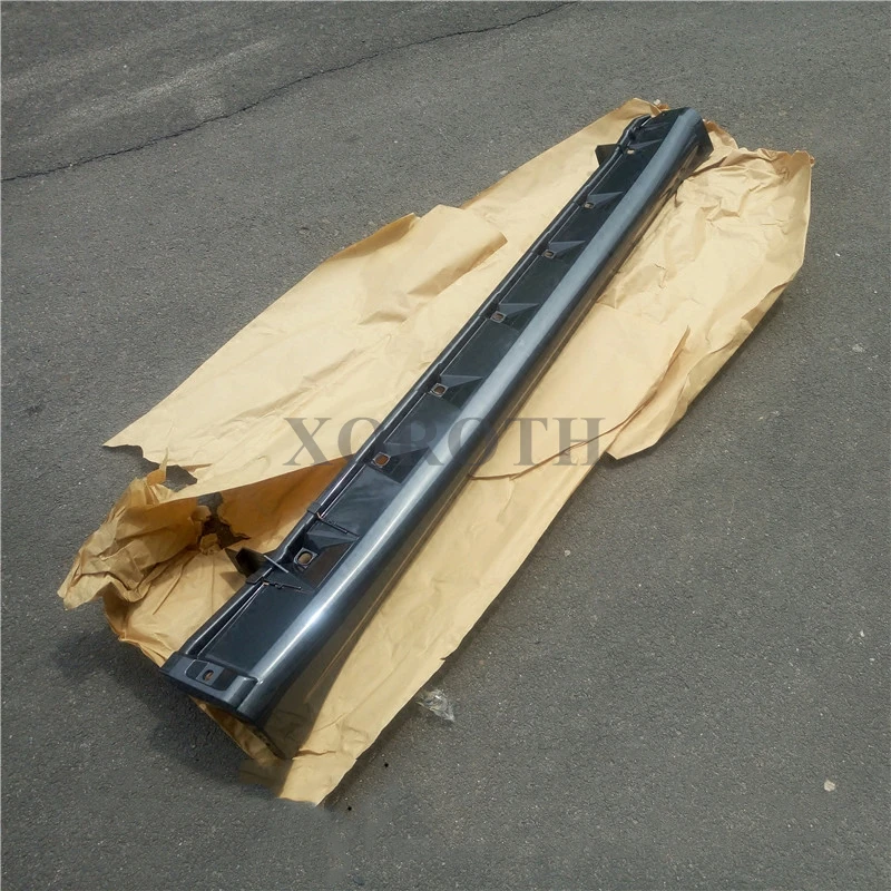 New Genuine OEM Parts Side Sill Splash Guard 77220 57K00,77210 57K00