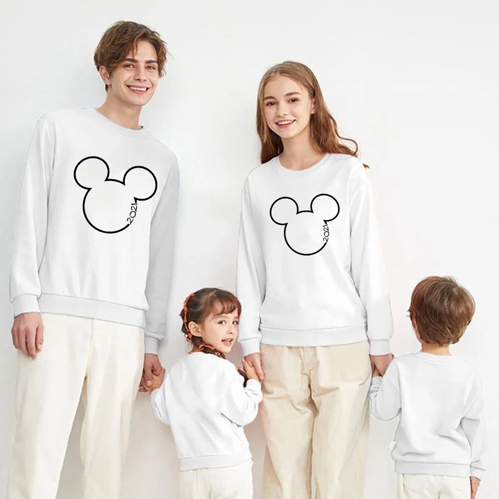 Family Sweatshirt Disney Cartoon Kawaii 2021 Basic Arrivals Pullover Beautiful Hoodies Loose Exquisite Versatile Teen Clothing couple matching outfits for photoshoot Family Matching Outfits