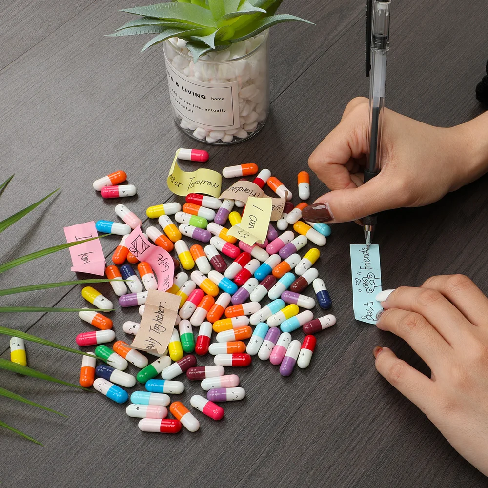 Cápsulas de mensajes en blanco con mensaje de amor para niños, cápsula con letra de sobre para pastillas, 50 Uds.