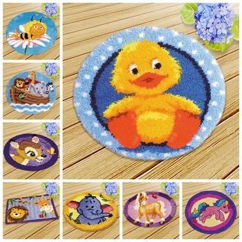 

Prajna Latch Hook Kits Diy Knooppakket Handmade Almofadas Button Cushion Animals Needlework Mat Sofa Shape Cushion Animal Series
