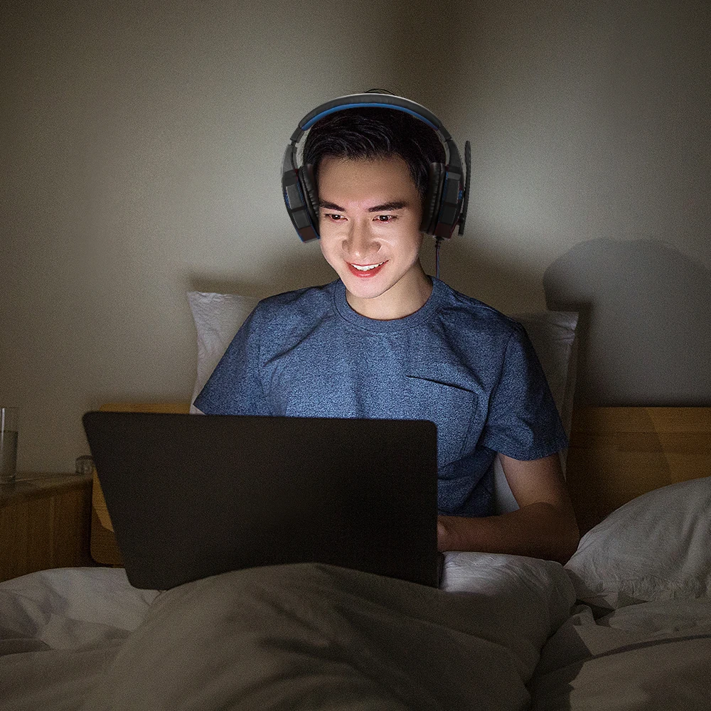 LED Wired Headphones With Microphone Over Ear Headsets Bass Sound Music Stereo Earphone Illuminated Wired Headphones