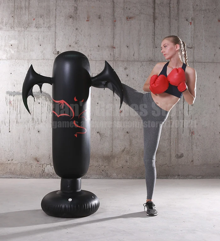 12095881142_1786851368