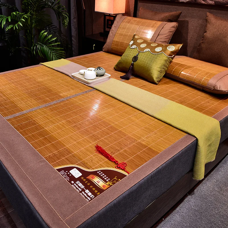 Bedspread on the Bed Linens Bed Covers Cover Linen Mattresses Elastic Fitted Sheet Mattress Summer Bamboo Mat Mat