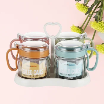 

4pcs Seasoning Box Seasonings Cans Handle Seasoning Box Glass Spice Bottle Set
