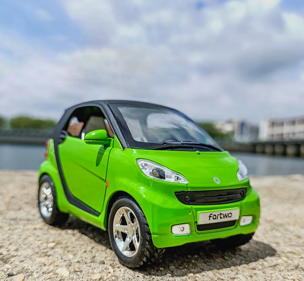 Smart Fortwo 1:24 Ölçekli 