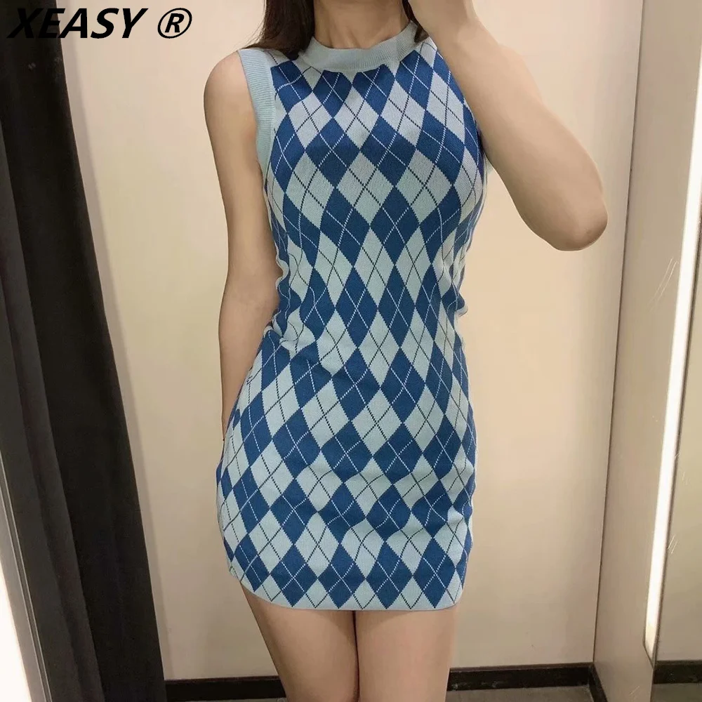 

XEASY 2021 Women Fashion Blue Argyle Knitted Dress Vintage O Neck Sleeveless Female Streetwear Tank Mini Dresses