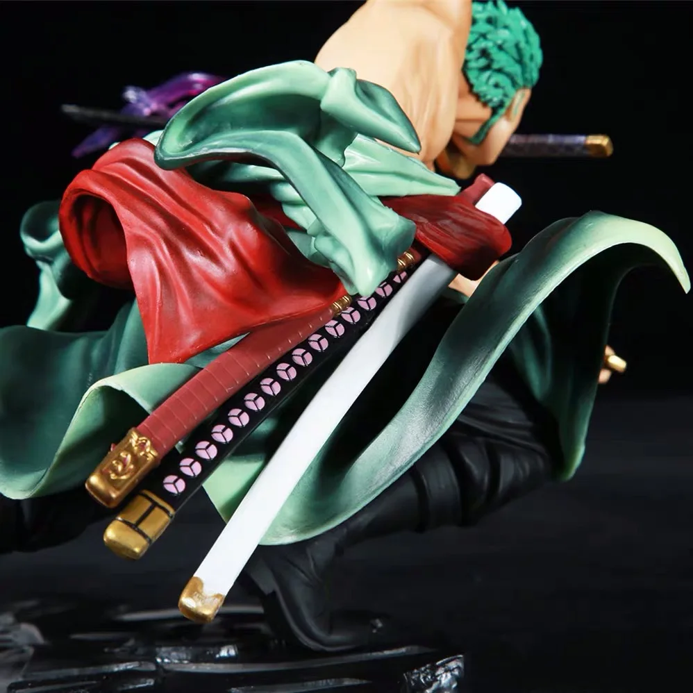 World Roronoa Zoro Straw Hat Classic 