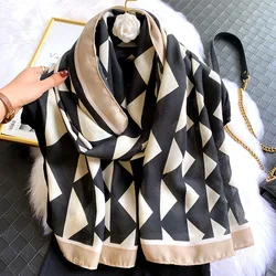 2022 Spain Fashion lady Cotton Viscose Scarf Geometric Beach Hijab Shawls and Wraps Female Foulards Echarpe Designer 180*90Cm