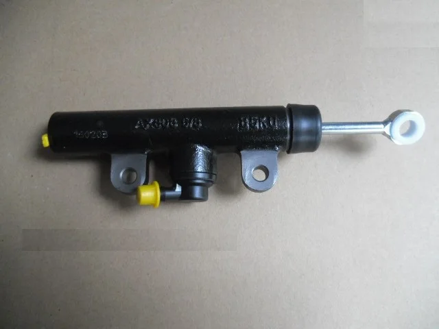 2 models Clutch Slave Cylinder pump / Clutch master cylinder for Chinese SAIC MAXUS LDV V80 Auto car motor parts clutch pedal return spring car clutch master cylinder clutch slave cylinder