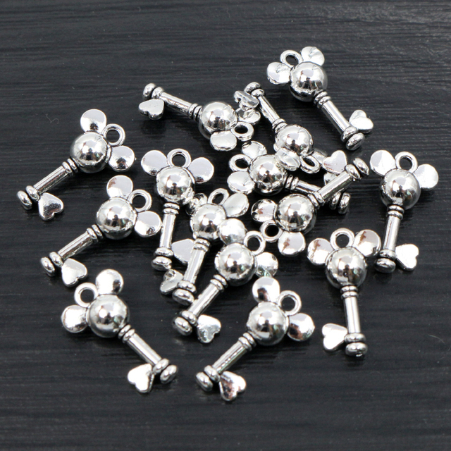 Charms Cute Most Key 19x12mm Antique Silver Plated Bronze Gold Pendant fit Vintage Tibetan Findings for Jewelry Making