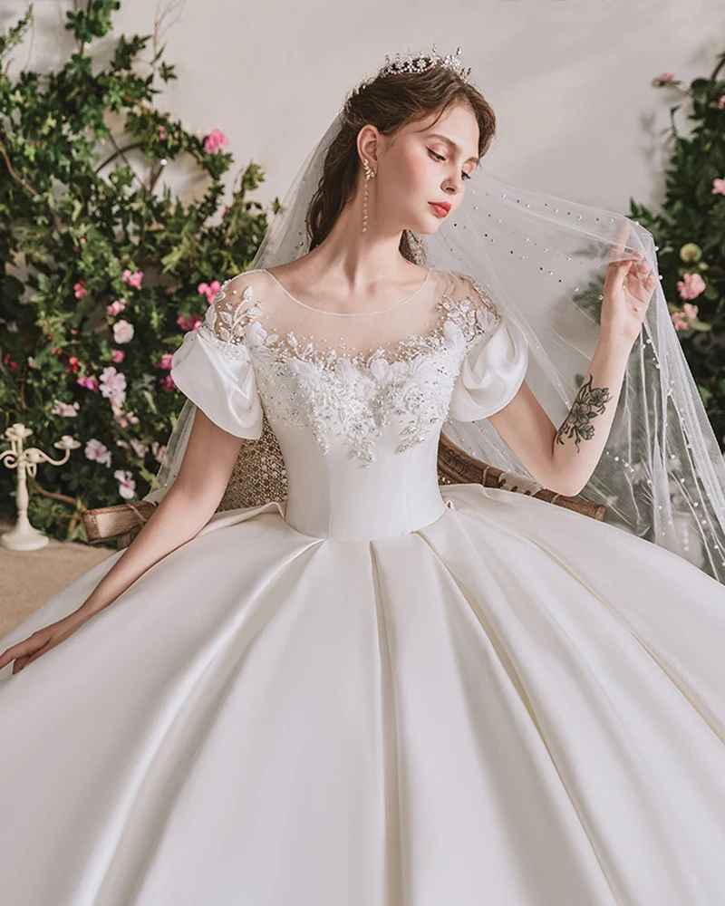 New Arrivals O-Neck Short Sleeve Zi[[er Up Back Beading