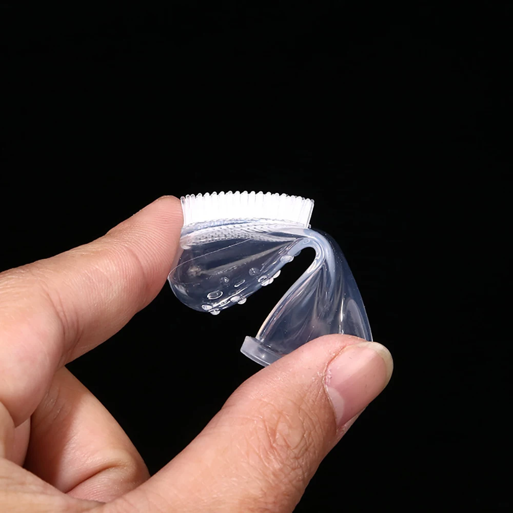 Новинка Лидер продаж продажи супер мягкая надеваемая на палец зубная щетка для