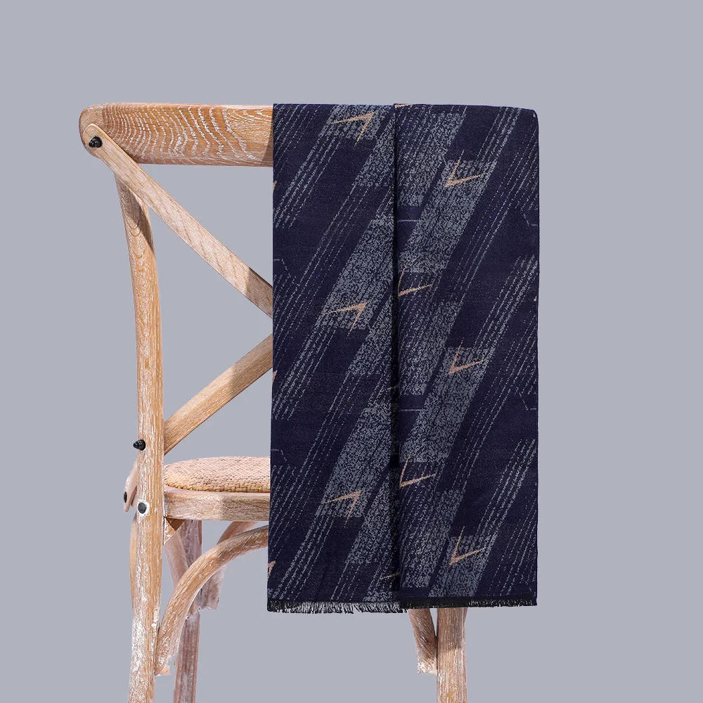 

Warm Scarf for Men In Autumn and Winter, Brushed Scarf, Japanese and Korean Color Matching Leisure Scarf