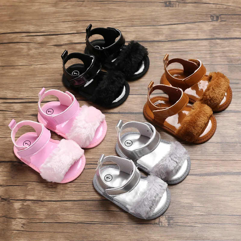 Детская обувь; сандалии для девочек с мягкой нескользящей подошвой; розовые короткие плюшевые летние сандалии для малышей