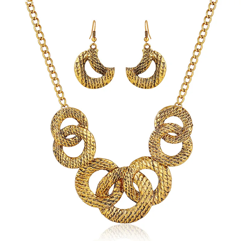 2614597095_1718038248