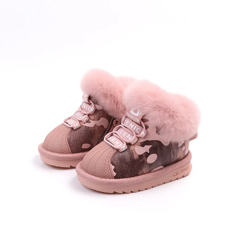 Baratos Botas de nieve para niños con capucha de camuflaje de moda botas de invierno de piel de conejo Real para niños y niñas zapatos calientes más algodón