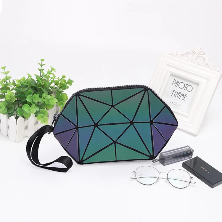 

Women Luminous Laser Cosmetic Bag PU Leather Waterproof Makeup Bag Foldable Zipper travel Organizer Beauty Case