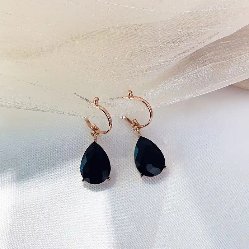 Get 925 Silver New Style De Luna Hotel Iu Celebrity Style Earrings For Android Wallpaper 925 Silver New Style De Luna Hotel Iu Celebrity Style Earrings Free