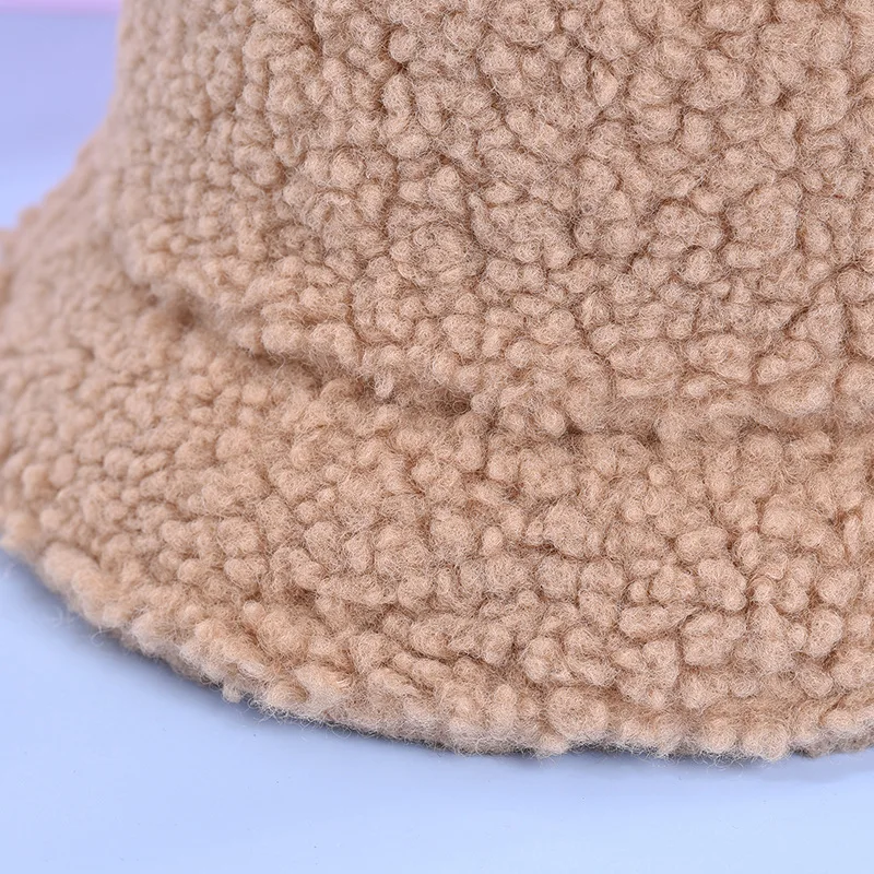 Chapka Femme Hiver GIBZ Chapeau De Trappeur En Peluche Pour Femme, Bonnet Aviateur Chaude Hiver Avec Oreillettes, Chapka Russes En Fausse Fourrure, Pour Ski Cyclisme Voyage, Blanc Chapka Fourrure