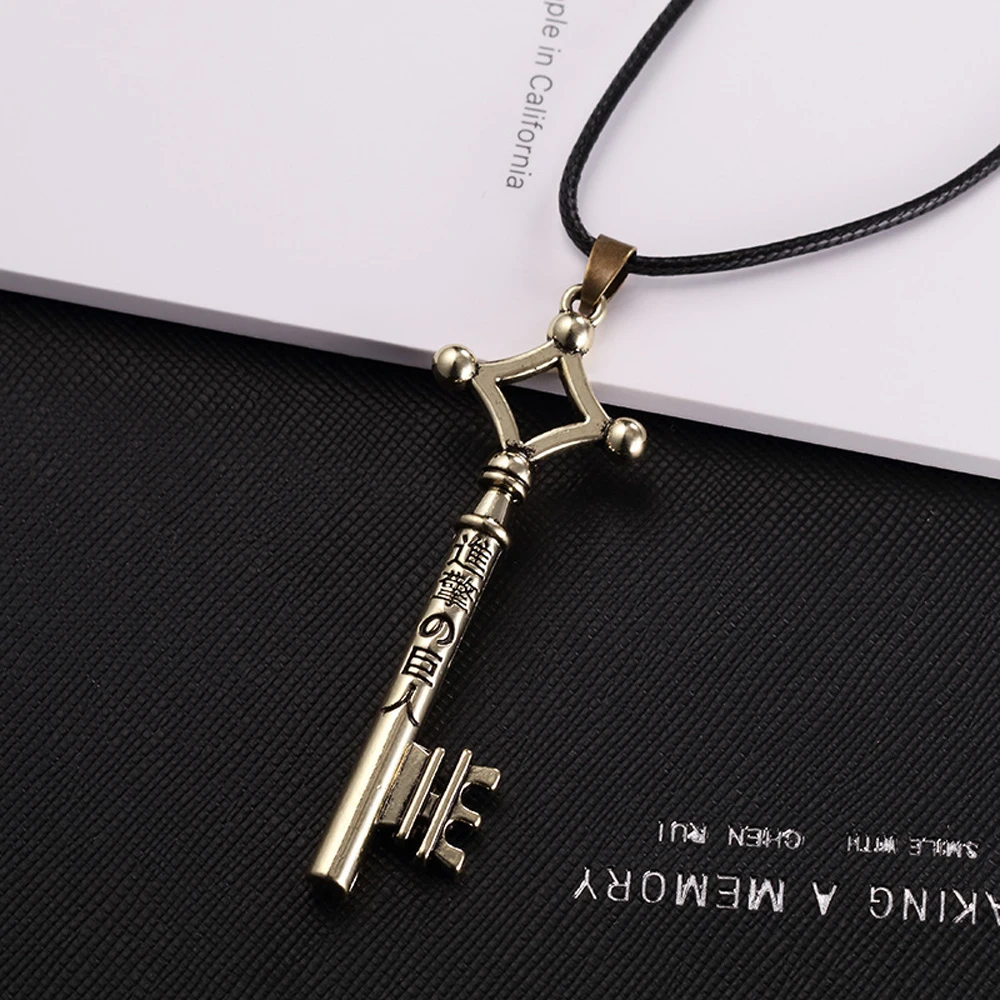 SUMENG 2021 Attack On Titan Necklace Eren Key Shingeki No Kyojin Pendant Fashion Vintage Retro Anime Jewelry For Men Cosplay