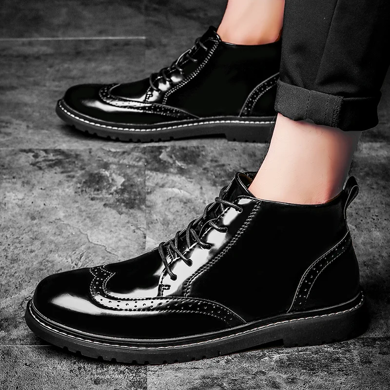 

2020 Spring Autumn Men Patent Leather Boots Fashion Male Flat Business Comfortable Office Dress Shoes Formal Oxford Simple Botas