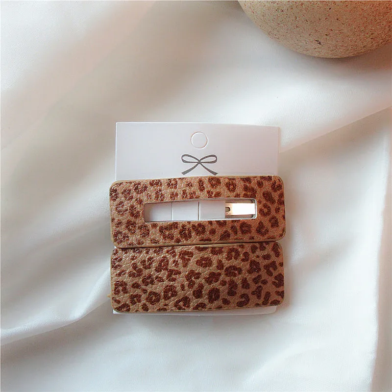 Корея зимние новые винтажные искусственная кожа леопардовые геометрические прямоугольные заколки для волос женские аксессуары для волос - Цвет: khaki