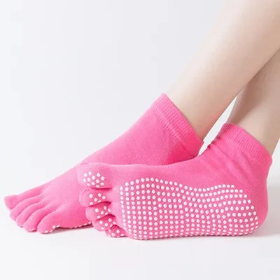 Rose red 1 пара, носки для йоги, женские нескользящие носки для фитнеса, пилатеса, спортивные носки с пятью пальцами, хлопковые цветные эластичные носки с пятью пальцами - Цвет: Rose red