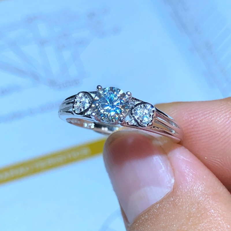 Moissanite 0.5ct твердость 9,3, заменители алмазов, могут быть протестированы инструментами. Популярные ювелирные изделия