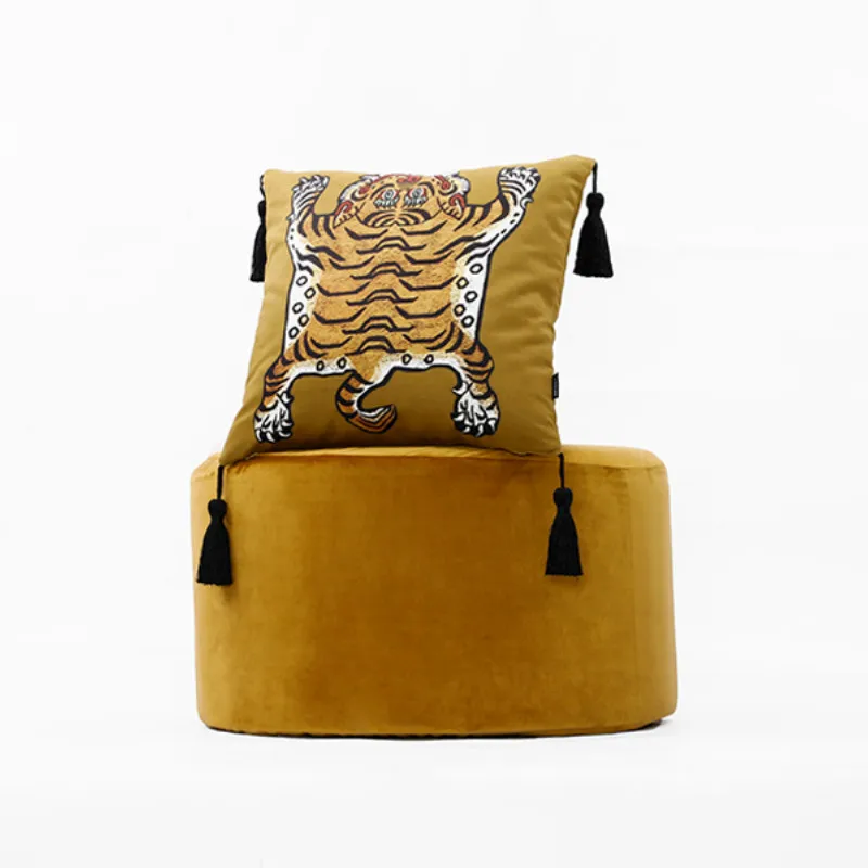 

DUNXDECO Cushion Cover Decorative Square Pillow Case Vintage Artistic Tiger Print Tassel Soft Velvet Coussin Sofa Chair Bedding
