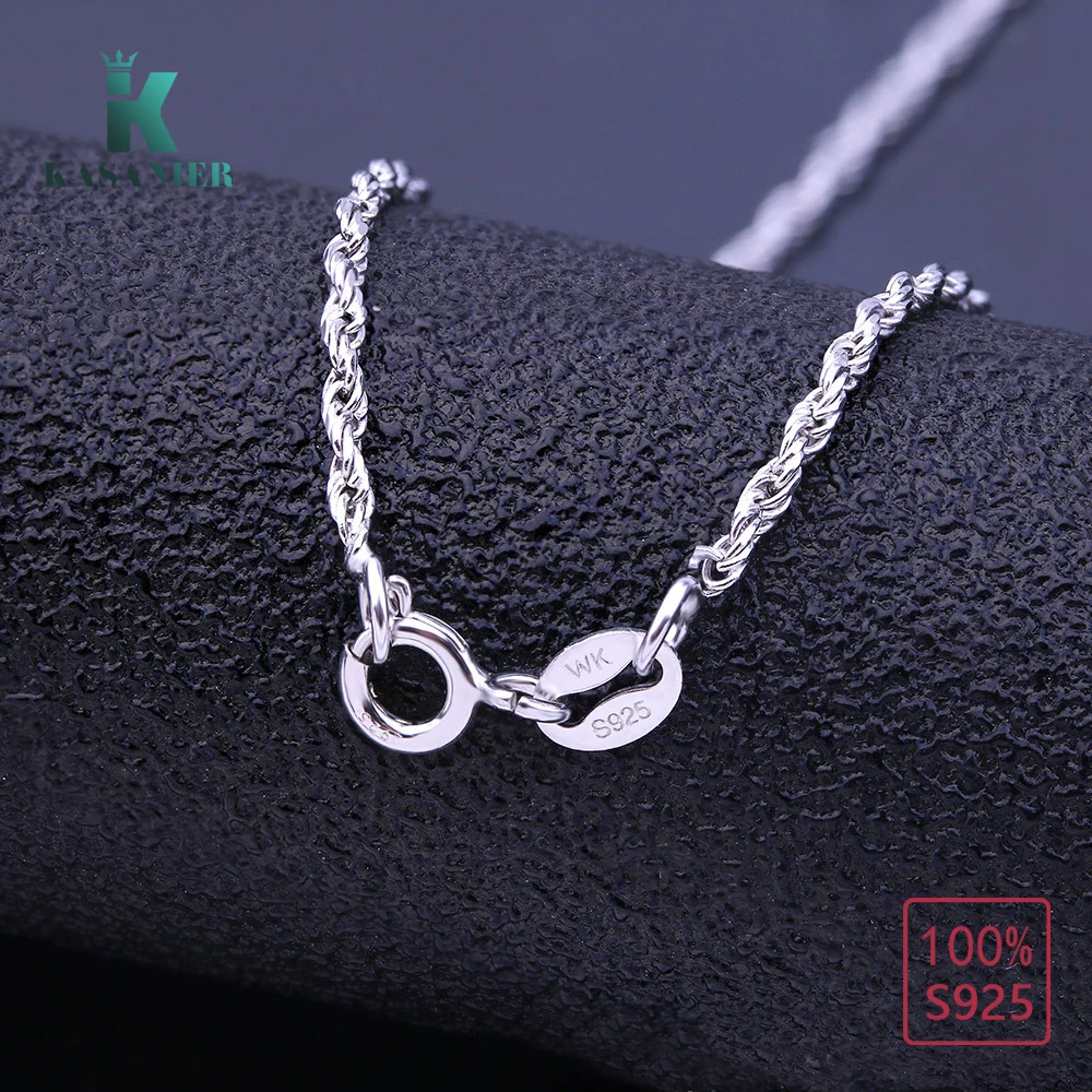 8897758528_1830098967