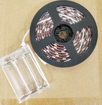

200Rolls DC 5V 5050 SMD 2M 60LEDs/M White LED Strip Powered by AAA batteries (Package does not