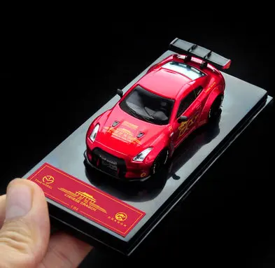 Классический 1: 64 Масштаб литья под давлением сплав металла GT R R35 автомобилей