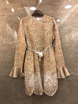 

2020 Early Autumn New Women's round Neck Back Zipper Linen Printed Lace-up Waist Hugging Bell Sleeve Dress 709