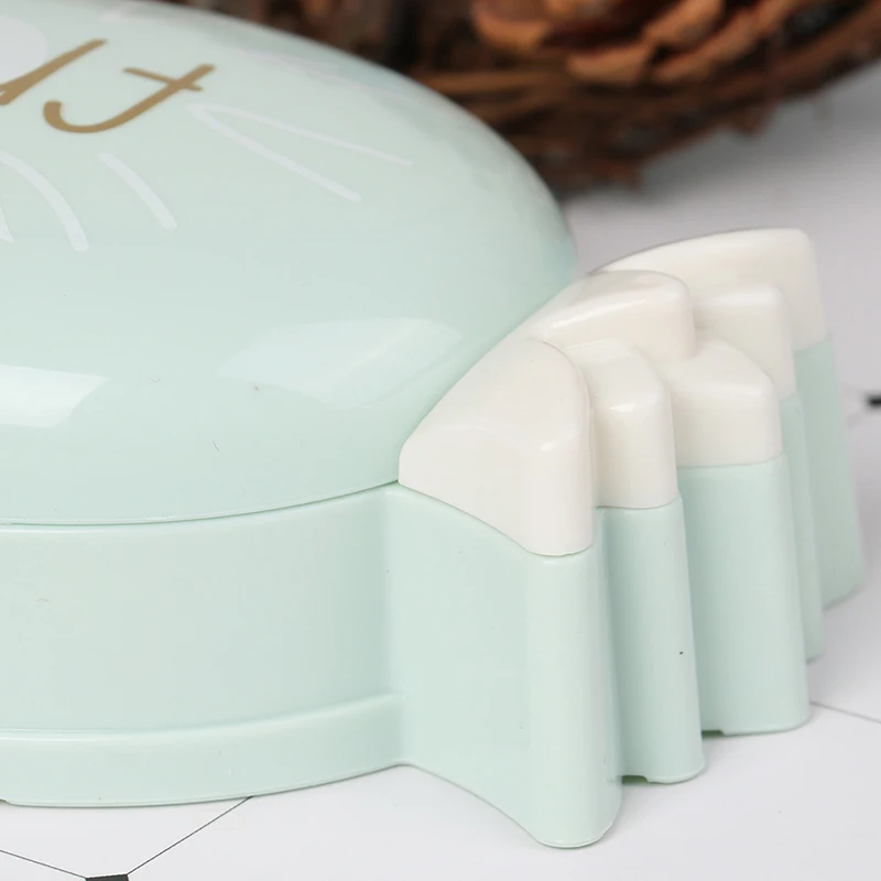 Creative Fruit Pineapple Soap Box Portable Travel Soap Container Bathroom Soap Drain Holder Case Bathroom Accessories
