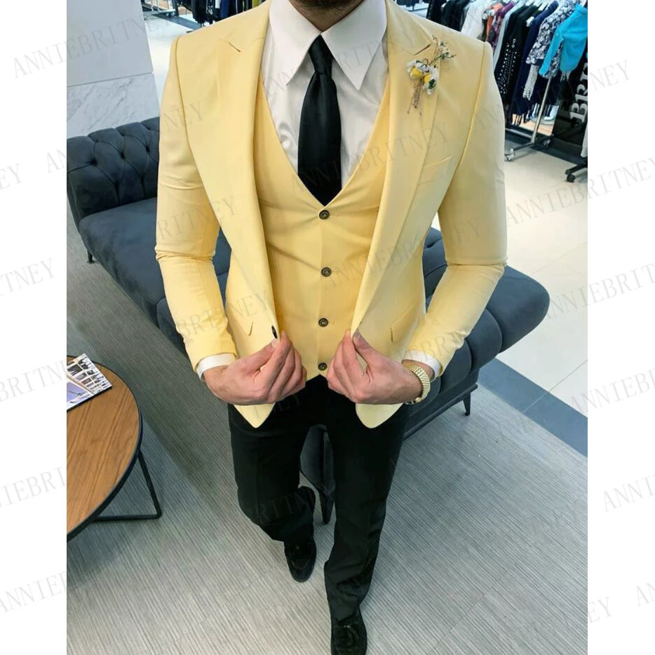 Traje amarillo claro de 3 piezas para hombre, Blazer ajustado hecho a  medida, traje de novio, trajes de boda, chaqueta de esmoquin informal,  pantalones, chaleco, 2020|Trajes| - AliExpress