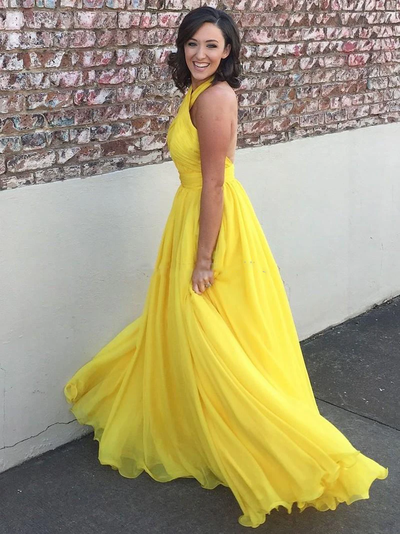yellow-plus-size-chiffon-long-evening-dresses-halter-pleated-flowy-floor-length-backless-evening-dresses-formal-gowns (2)