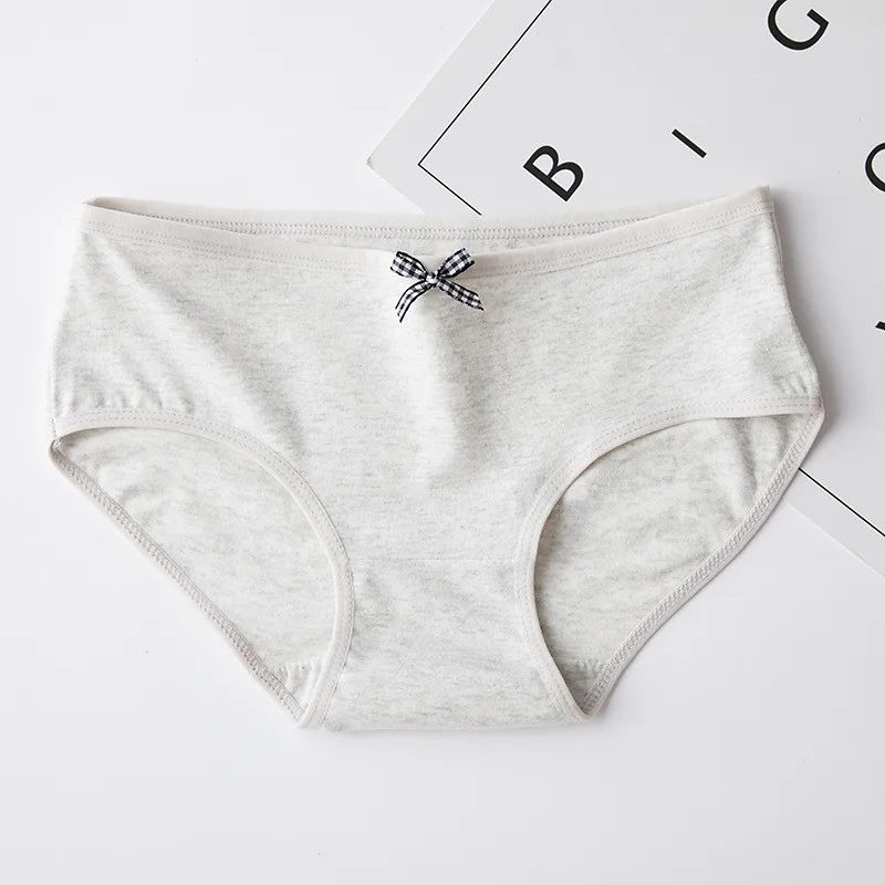 Women Solid Panties Cute Bow Cotton Panty Sexy Girls Underwear Low Rise Light Color Briefs For Women Female Underpants L-XL New - Цвет: Gray