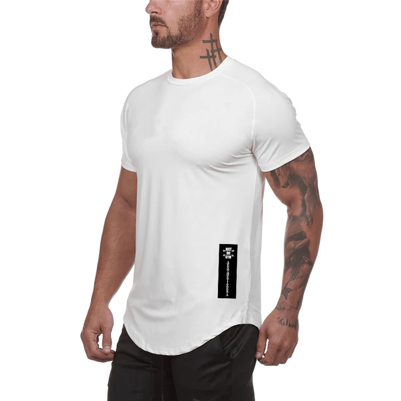 

Sport Shirt Men Rashgard Sportswear Fitness Tshirts Running T Shirt Short Sleeve Mesh Quick Dry Bodybuilding Gym Training Shirt