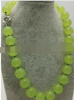 

Beautiful 10mm Natural Apple Green Emerald Gemstone Round Beads Necklace 18" AAA