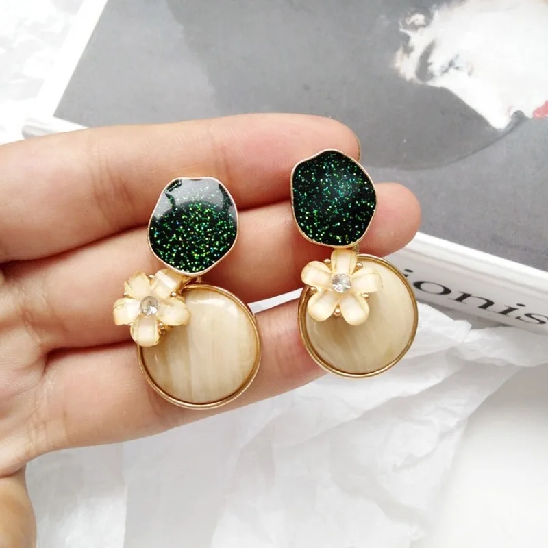 

Elegant Beautiful Geometry Flower Dangle Earrings Simple Temperament Japanese Korean Jewelry Fashion Girl Women's Accessories