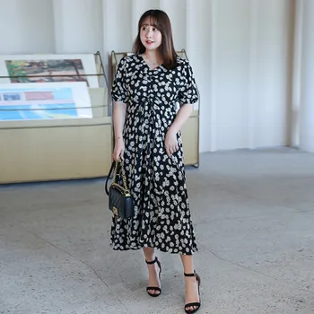 

2020 Ladies New Retro Little Daisy Dress Women's Summer Medium Long Black Chiffon Dress Plus Size