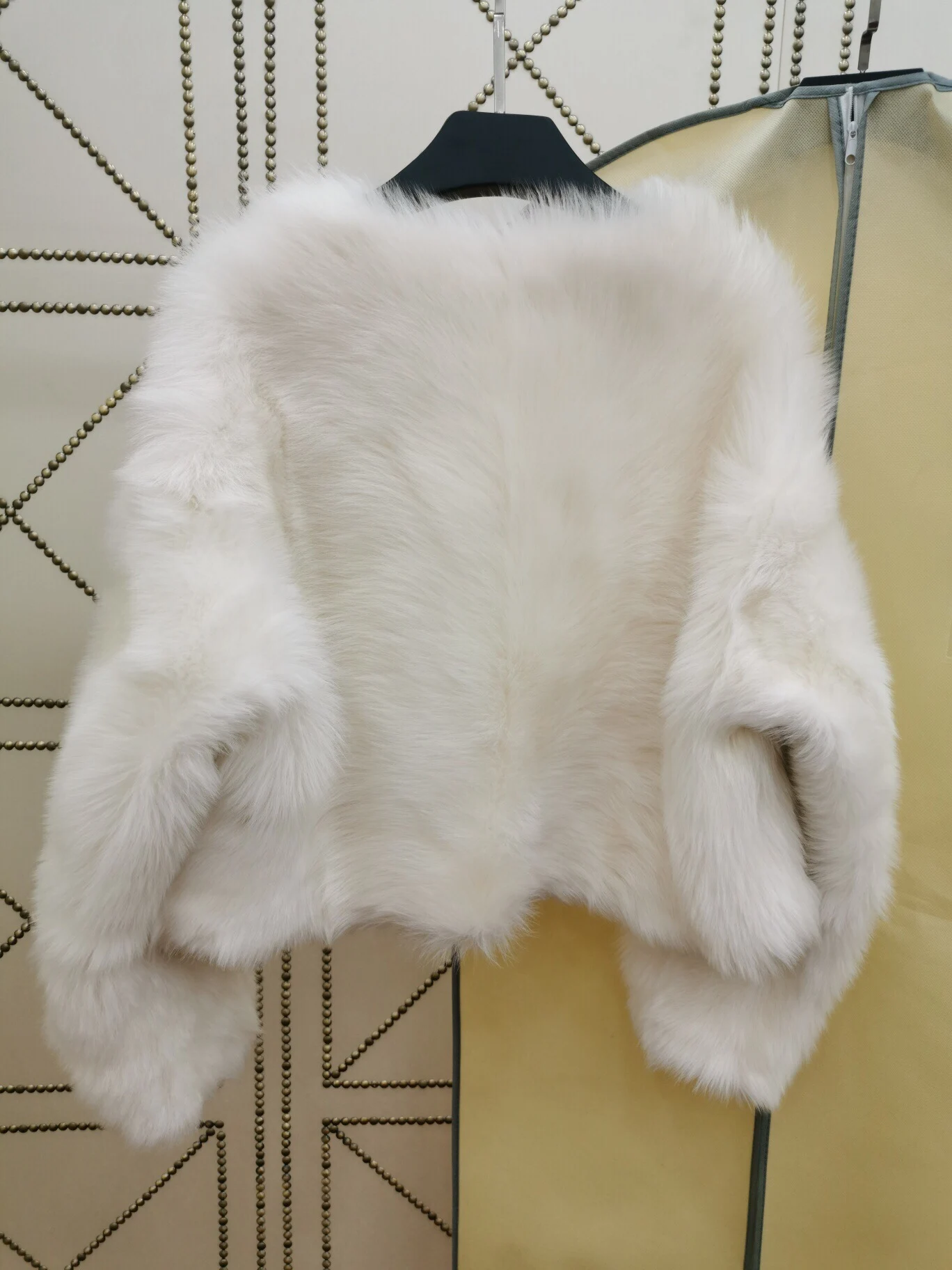 2010 New Arrival Spring Clothes Women High Quality Wool Sheepskin White Brown Turquoise Jacket Fashion V Neck Thick Fur Coat