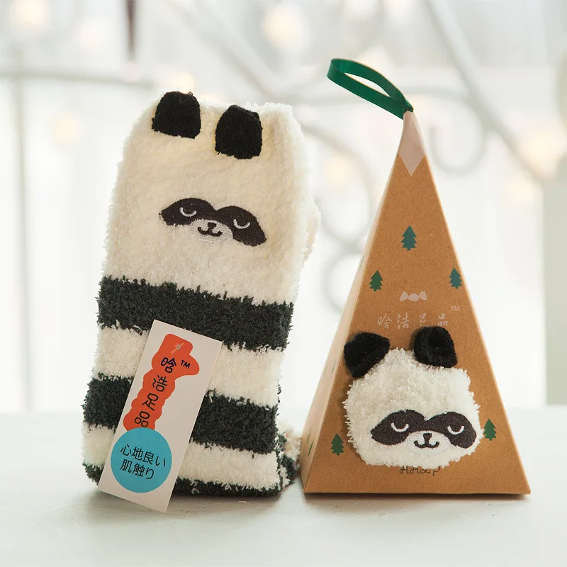 Cute Animal Design Christmas Socks 3D Fluffy Coral Velvet Thick Warm Winter Sock for Women New Year Gift Sox with Box