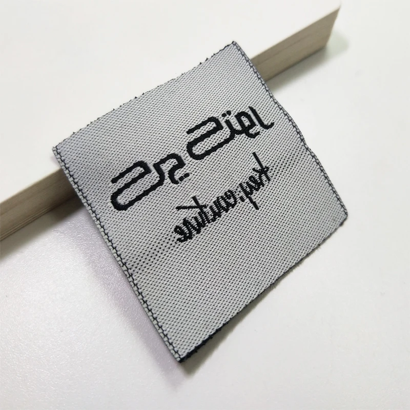FreeShippingGarmentWewingSuppliersOEMLogoSmallOrderComputerAcceptedCustomWovenLabelsPrivateLabelClothingTags500PCS/лот|custom woven labels|woven