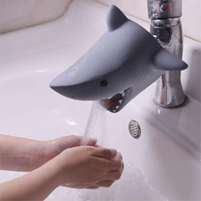 Children Bathroom Animal Shape Faucet Extender Water-saving Cartoon Kids Baby Wash-hand Faucet extension bathrooms Baby Bath Tool