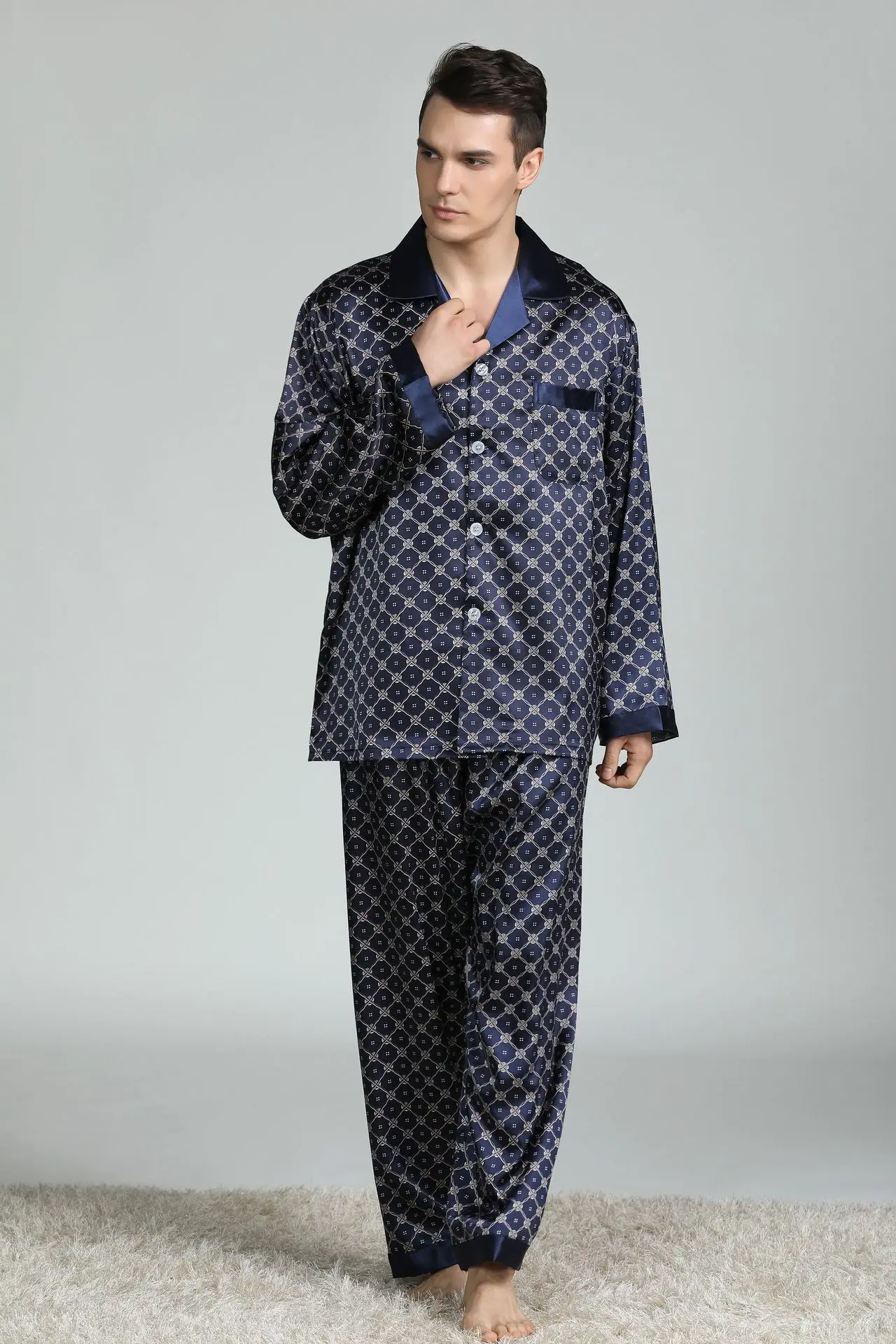 High Quality Pijamas e Moda Íntima
