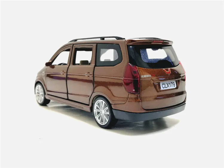 1:32 в коробке Wuling Hongguang коммерческий автомобиль 6 Открытый MPV детская игрушка звук и светильник Полицейская машина модель автомобиля из сплава