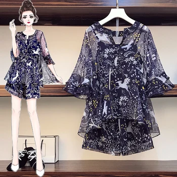 

2020 Summer Flare Sleeve Vintage Print Loose Blouse Vest Casual Shorts 3 Piece Women's Chiffon Clothing Sets