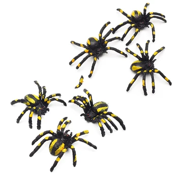 

100Pcs 2 Styles Prank Lifelike Spider Simulation Fake Spider Funny Trick Toys for Halloween Party House Decor(Ran)