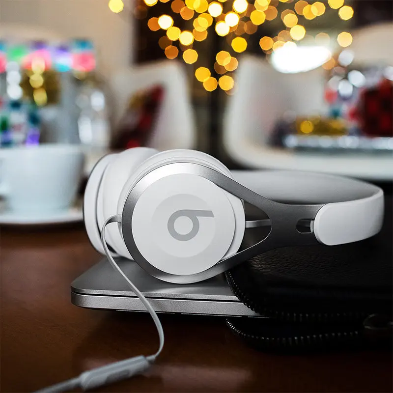Beats EP 3 5mm Wired Headphones On Ear Headset Stereo Music Earphone Deep Bass Line Control RemoteTalk with Mic Noise Isolation
